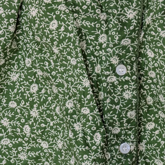 Floral Green Women's Top - Picture 3 of 4